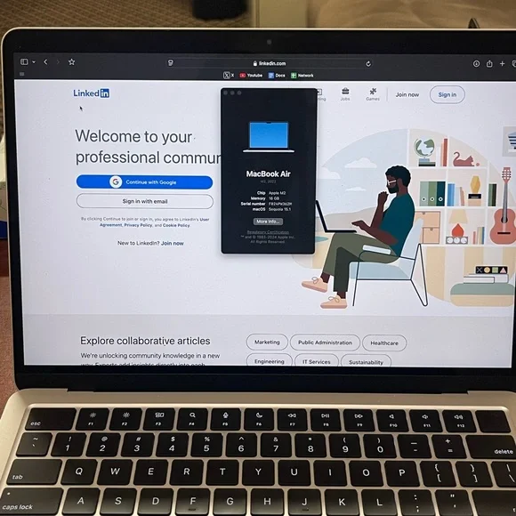 Apple MacAir Silver Laptop